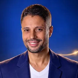Adriano Cazé